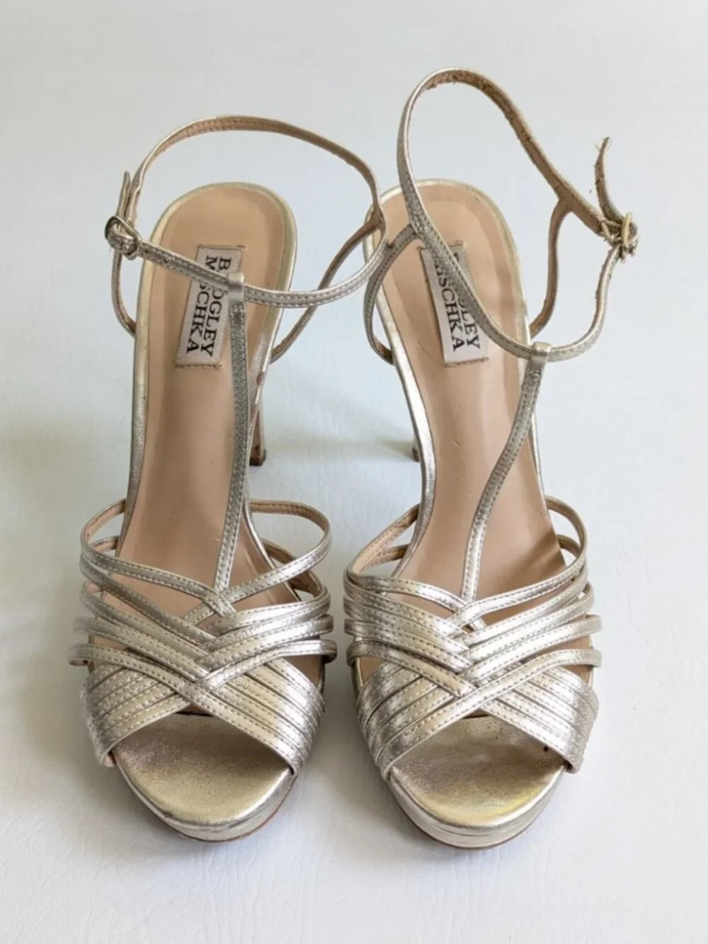 Badgley Mischka Angelica Metallic Gold Sandals Stilettos Size 8.5 T-Strap